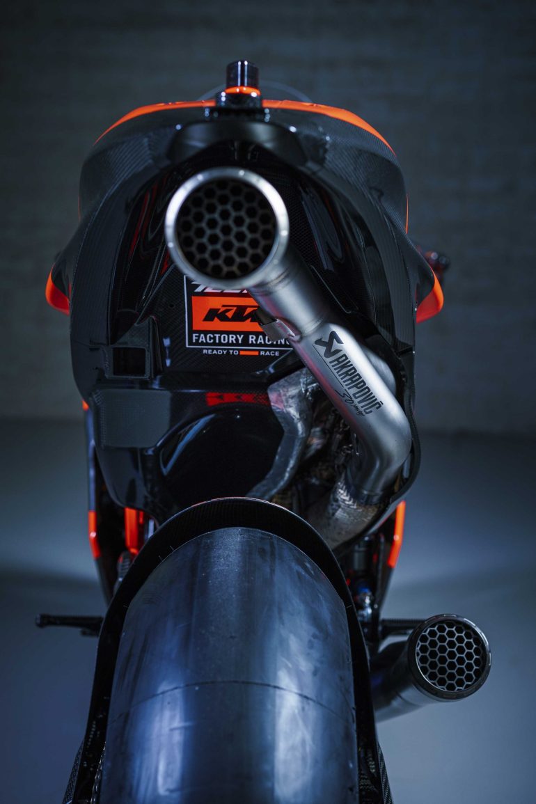 Bicicleta de carrera MotoGP KTM RC16 2022