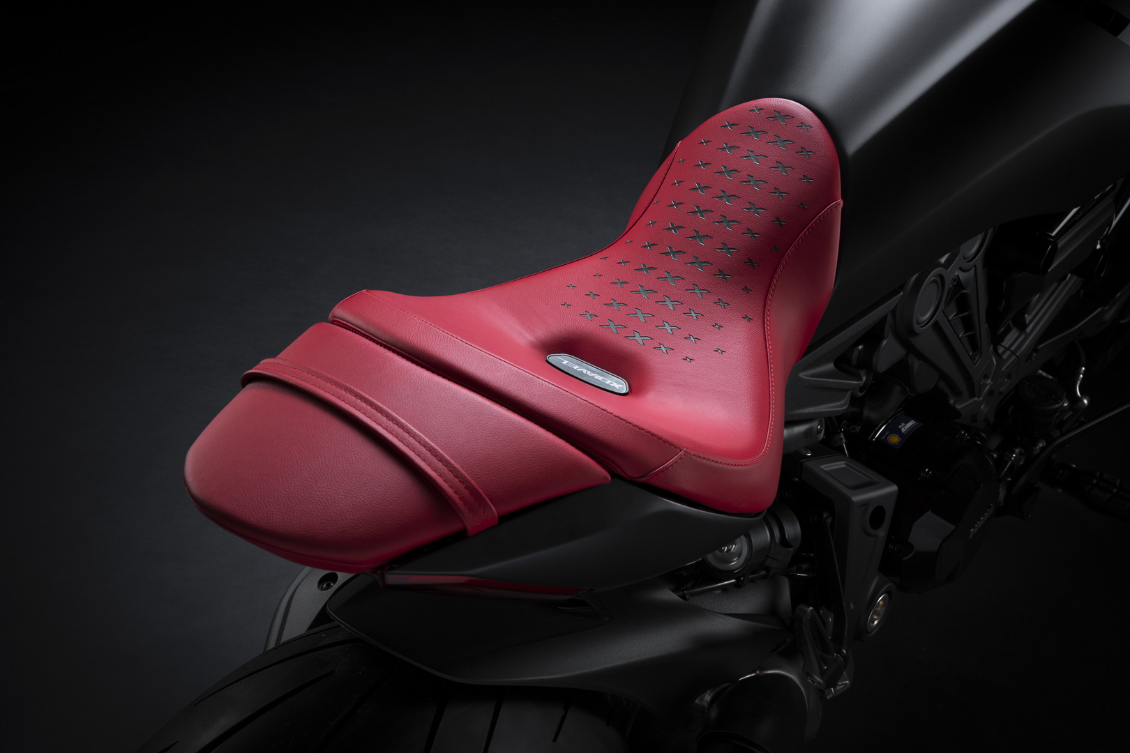 Ducati XDiavel Nera 2022, primer vistazo: precio